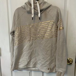 Under armor turtle neck sweatshirt